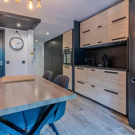 Very Flat For 5 With Swimming Pool Tennis Court And Free Park * Le Touquet