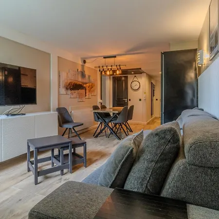 Apartment Very Flat For 5 With Swimming Pool Tennis Court And Free Park Le Touquet